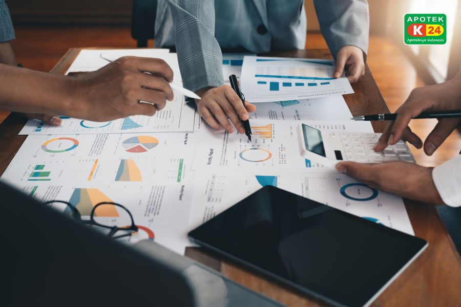 Pentingnya Evaluasi dalam Bisnis Apotek, Kunci Keberlanjutan!